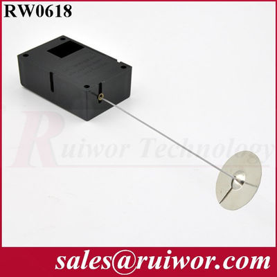 RW0618 Anti-theft Retractable Cable with ratchet stop function